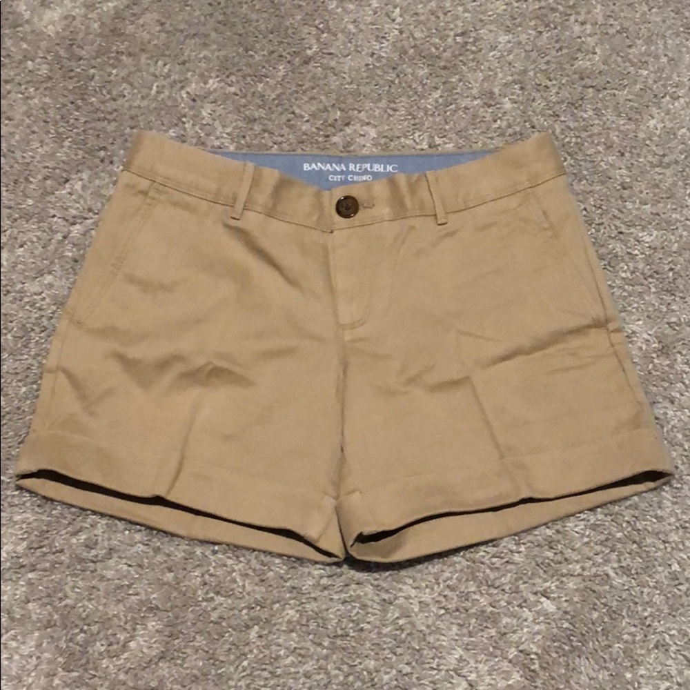 Banana Republic City Chino shorts